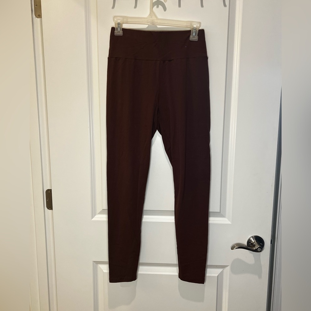 Shein Women’s Brown Leggings Size Medium